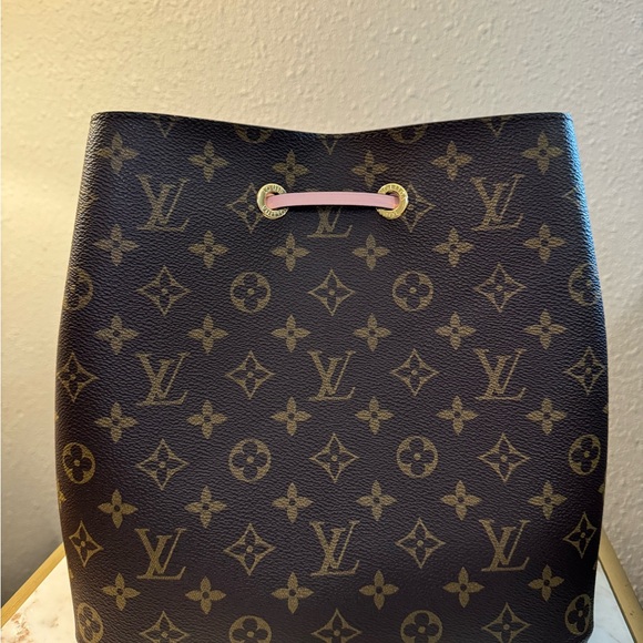 Louis Vuitton Neonoe Pink MM Monogram - Picture 3 of 7